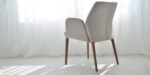 dining chair with armrest in cream velvet and walnut legs