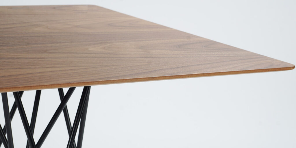 bar table walnut detail