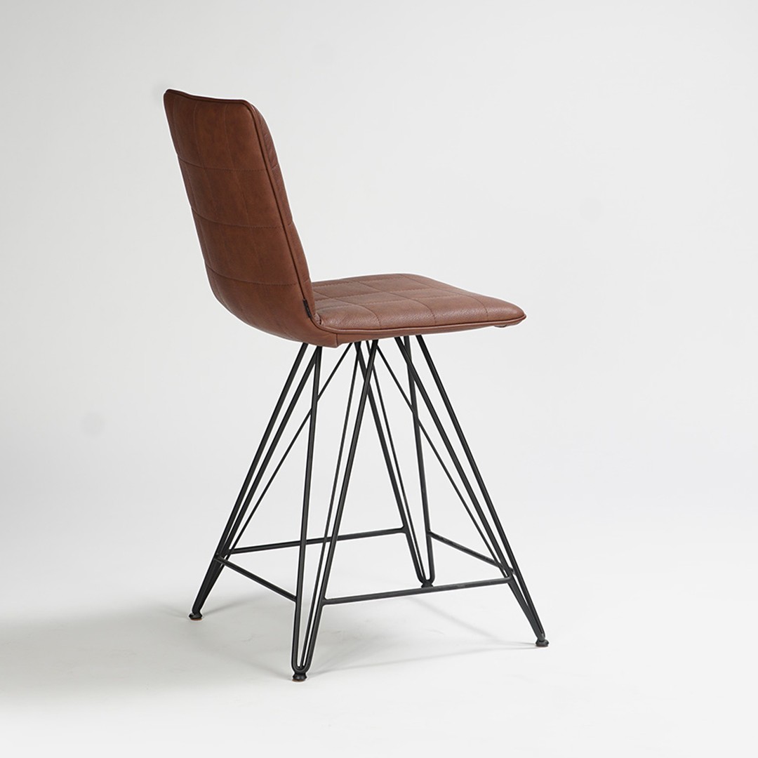 barska-stolica-noa-a-mahagoni-furniture-1 барска столица со метални ногарки