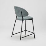 Bar chair with metal legs